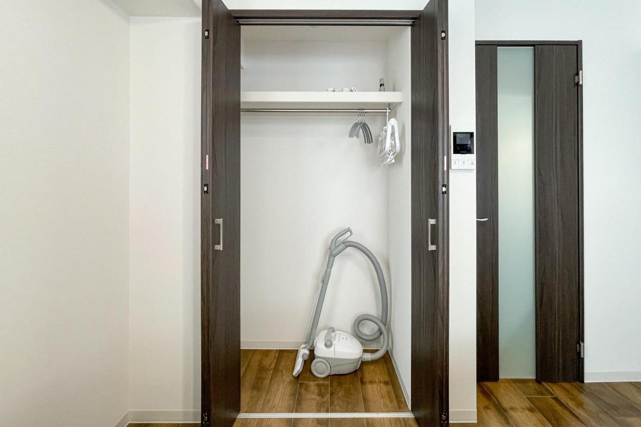 Grandia Shinsaibashi Apartment Osaka Exterior photo