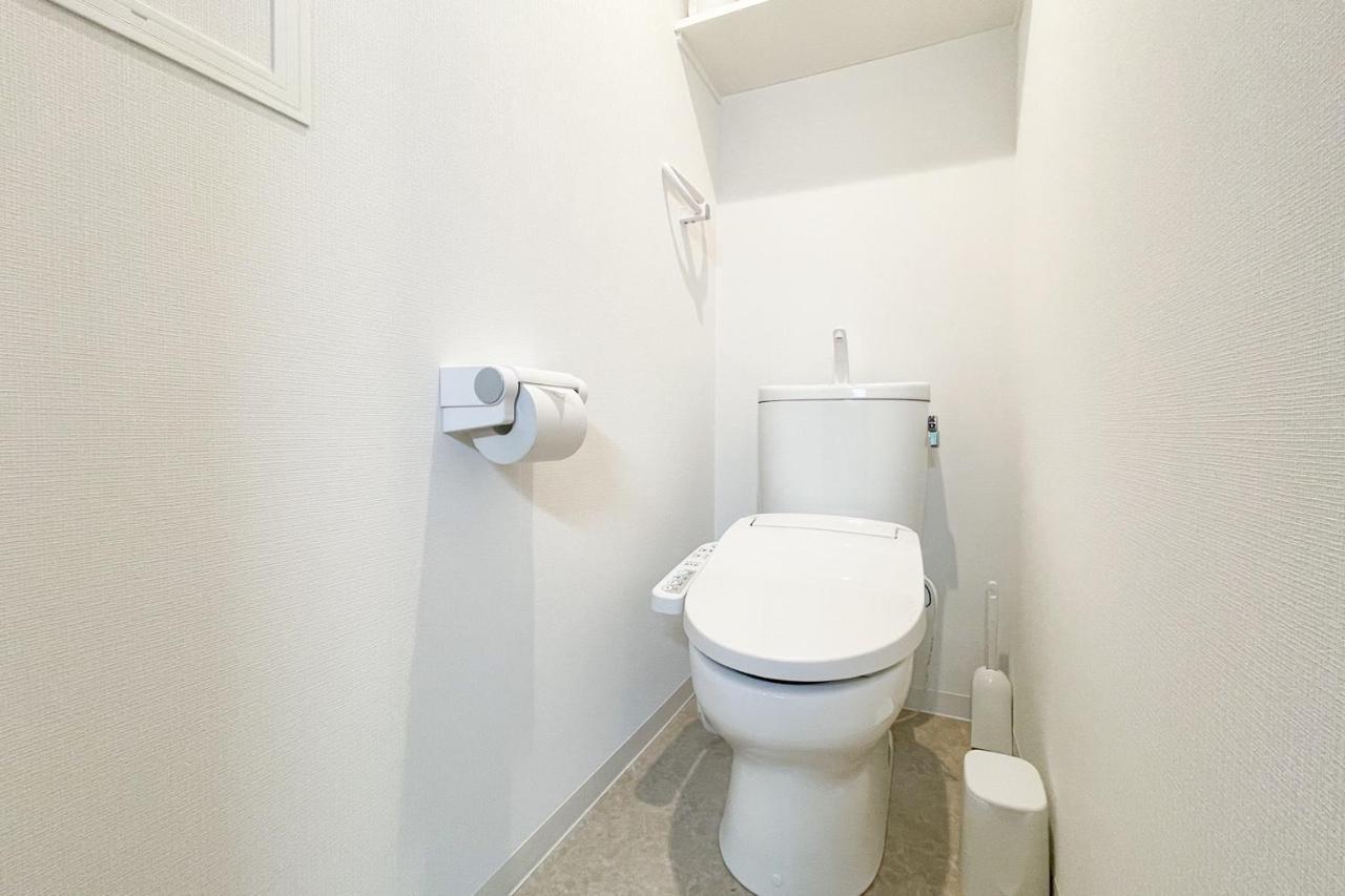 Grandia Shinsaibashi Apartment Osaka Exterior photo
