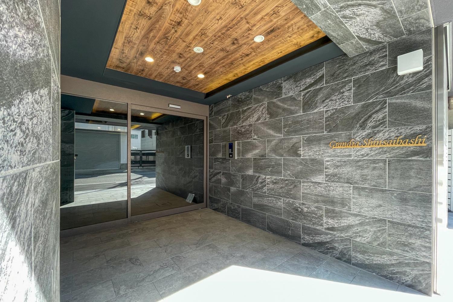 Grandia Shinsaibashi Apartment Osaka Exterior photo