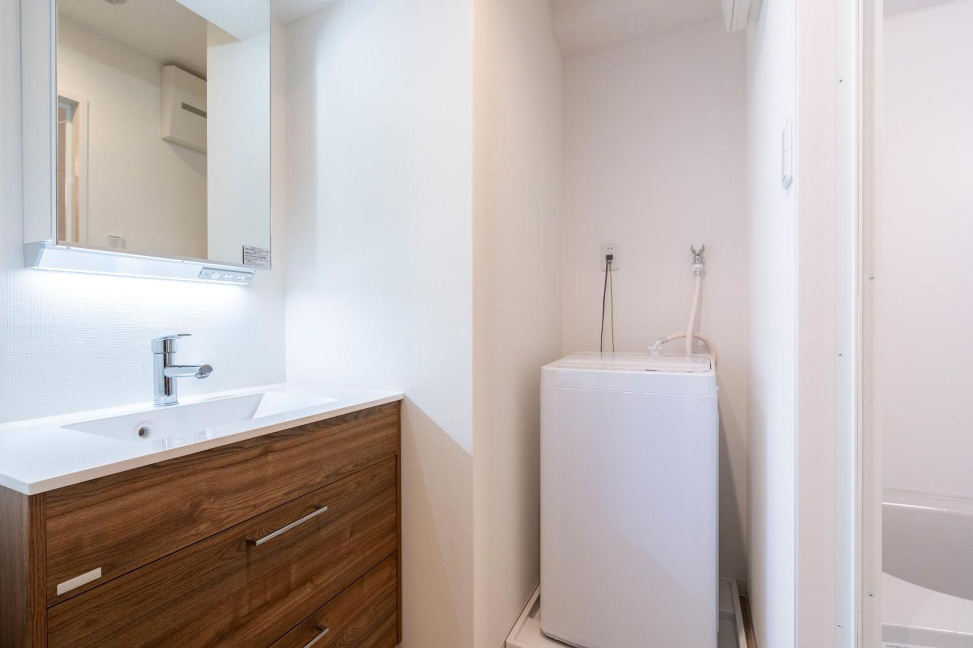 Grandia Shinsaibashi Apartment Osaka Exterior photo